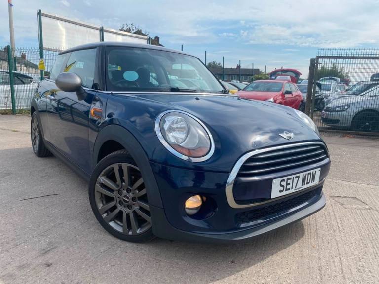 2017 MINI Hatch 1.5 Cooper Seven Hatchback 3dr Petrol Auto Euro 6 (s/s) (136 ps) Hatchback Petrol...