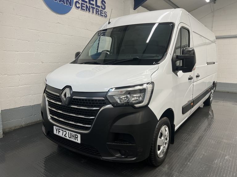 2023 Renault Master Master 2.3 dCi 35 Business+ FWD LWB Medium Roof Euro 6 4dr Panel Van Diesel M...