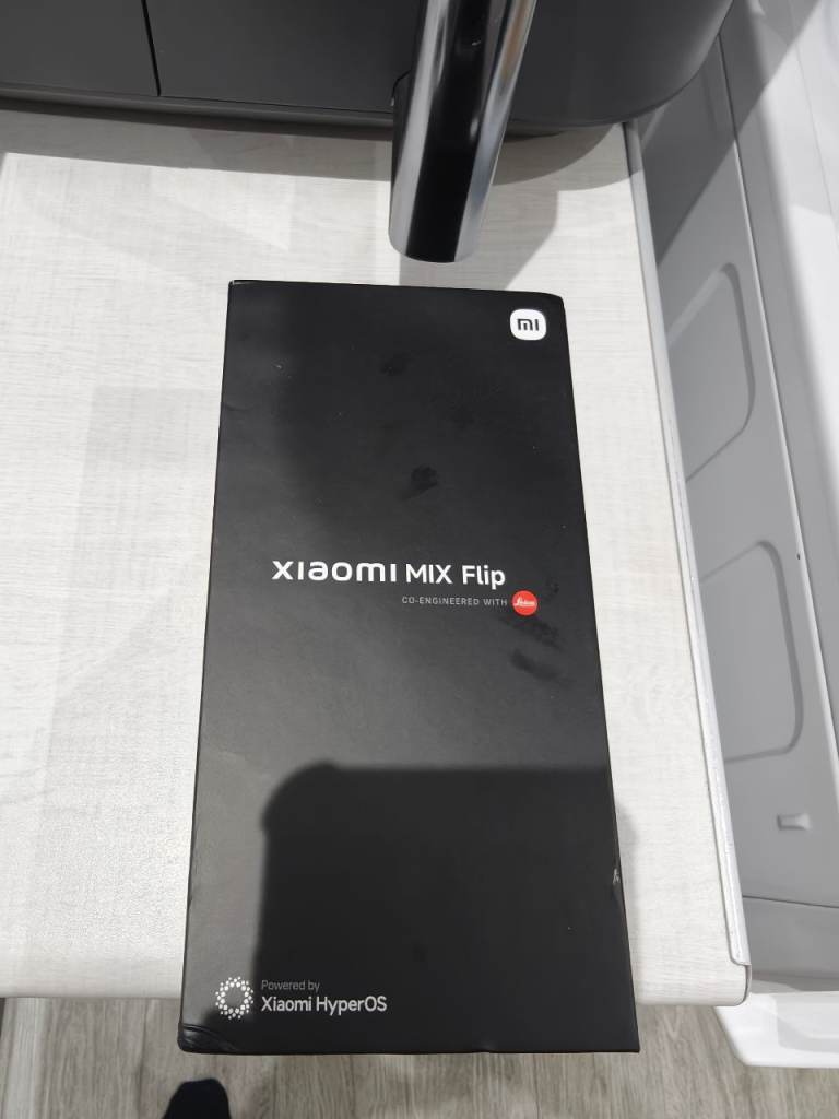 Xiaomi mix flip