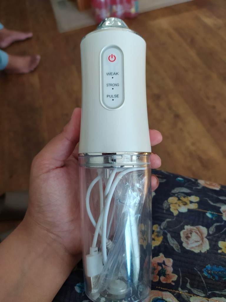 Water flosser