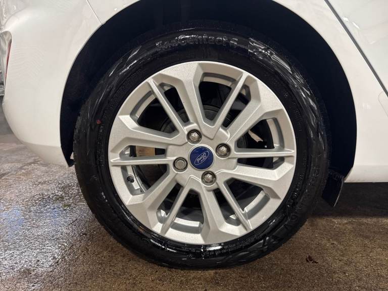 2022 Ford Fiesta 1.0 EcoBoost Titanium 5dr HATCHBACK PETROL Manual