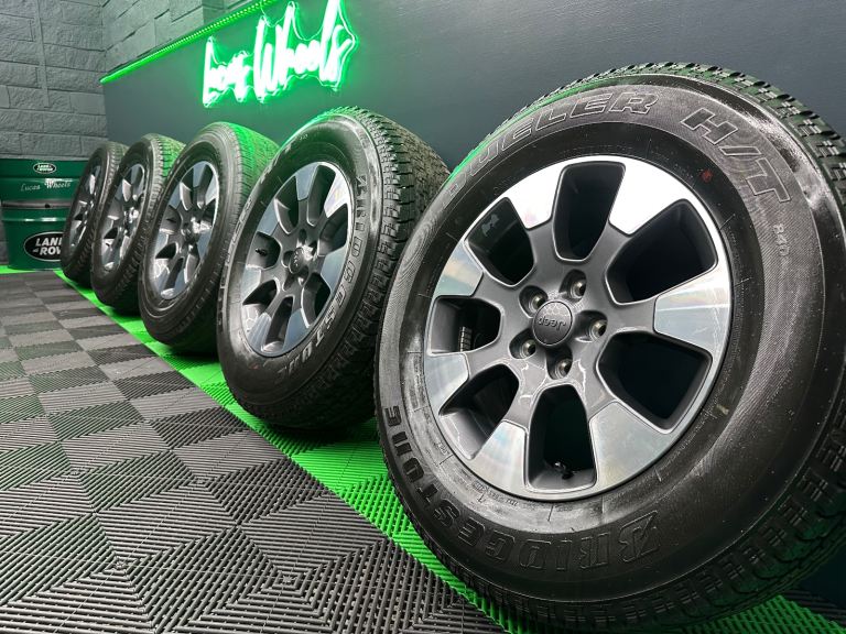 Jeep Wrangler Overland 18 inch diamond cut alloy wheels X5 with 7mm+ Bridgestone Dueller H/T’s!