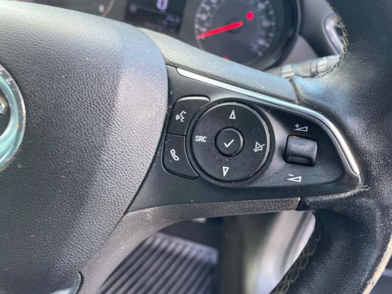 2021 Vauxhall Crossland 1.2 Griffin SUV 5dr Petrol Manual Euro 6 (s/s) (83 ps) HATCHBACK Petrol M...