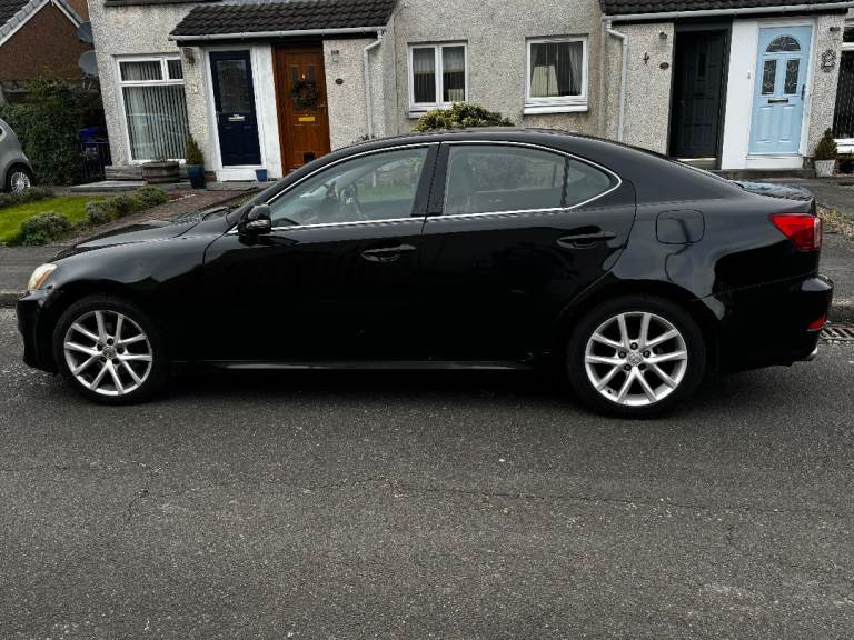 LEXUS IS250 2011 AUTOMATIC