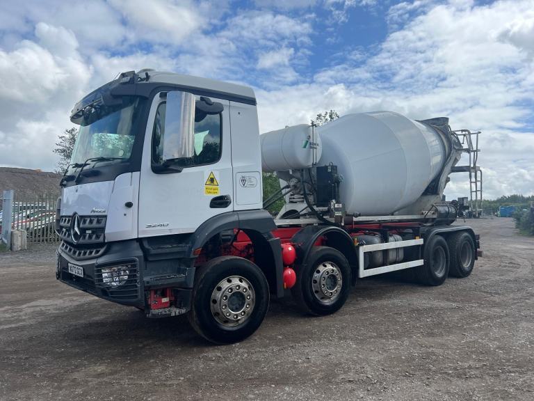2023 Mercedes-Benz Arocs 3240 SCHWING STETTER MIXER ONLY 47,796 MILES