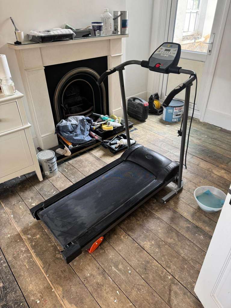 V-Fit Treadmill – Black, Good Condition, Ready to Use