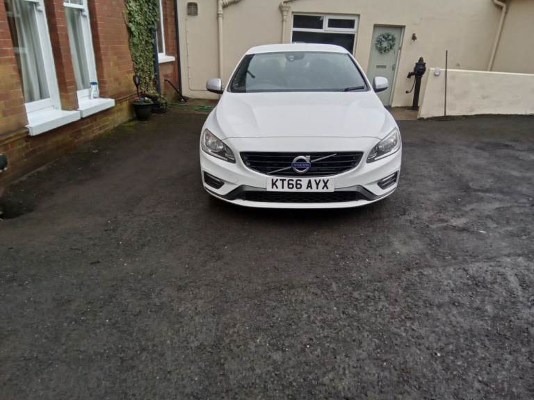 Volvo, S60 R Design, Saloon, Dec.2016, Manual, 1969 (cc), 4 doors