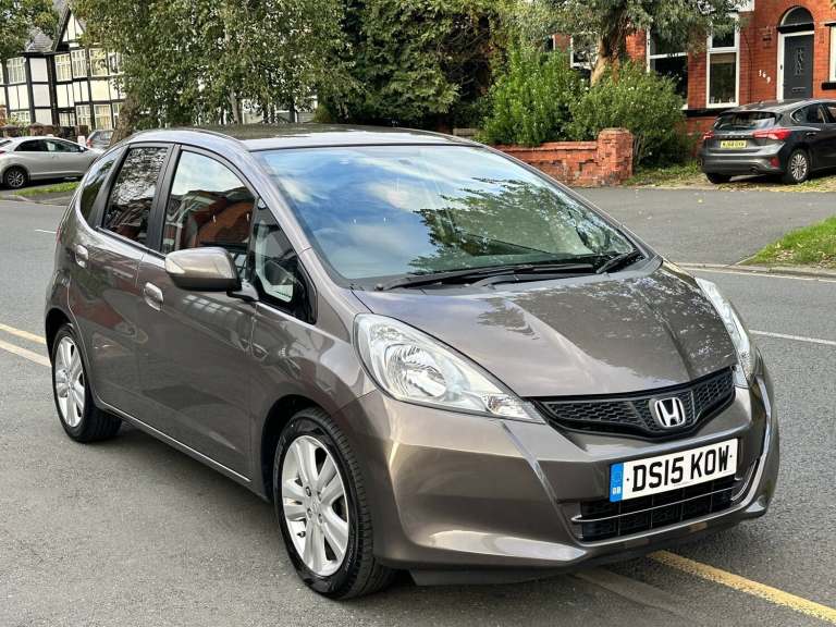 2015 Honda Jazz 1.4 i-VTEC ES Plus-T 5dr HATCHBACK Petrol Manual