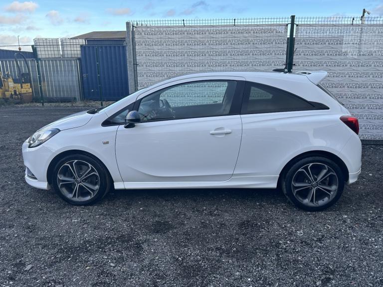 VAUXHALL CORSA 1.4 i Turbo White Edition 2017