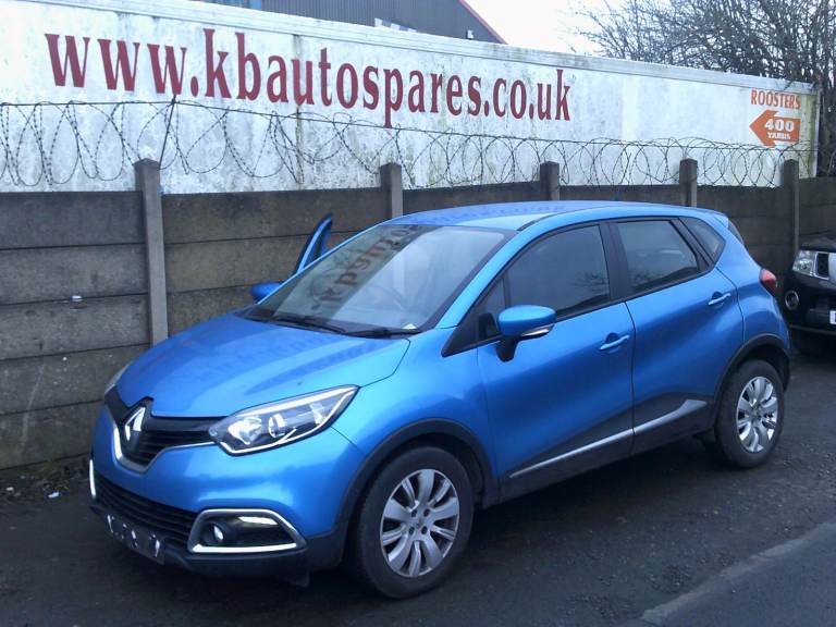breaking for spares renault captur 2013 900cc expression nrg