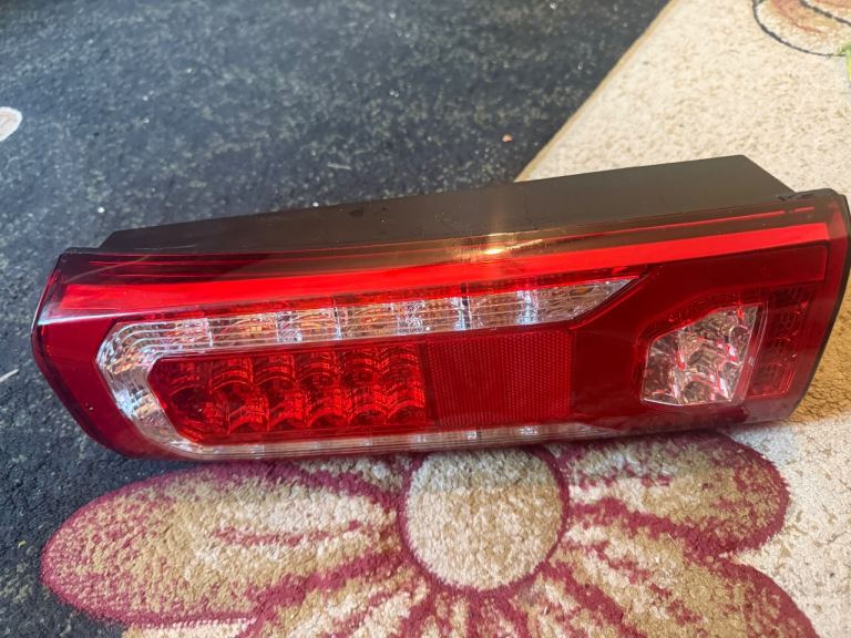 LONGLING Passenger Left Side N/S Full LED Tail Light Rear Lamp 24V for Mercedes Truck Actros 