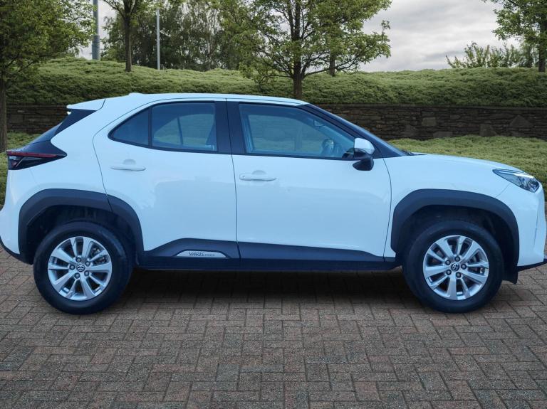 2023 Toyota Yaris 1.5 Hybrid Icon 5dr CVT Estate Hybrid Automatic