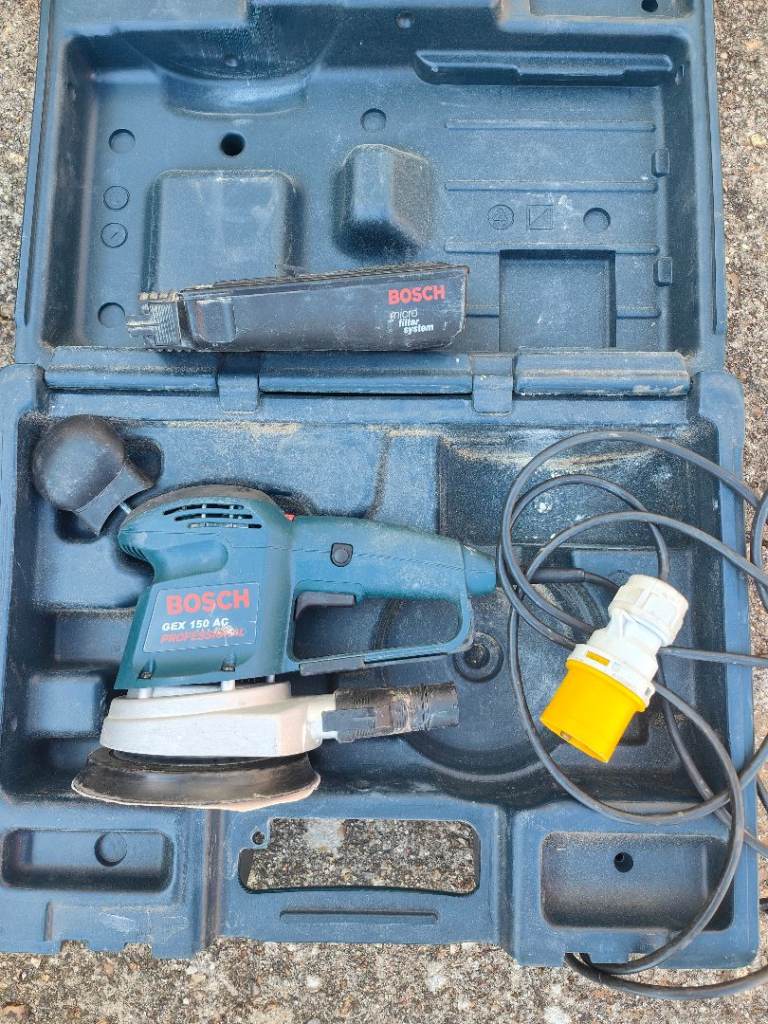 Bosch PEX 150 AE Random Orbit Sander in Case – Good Condition