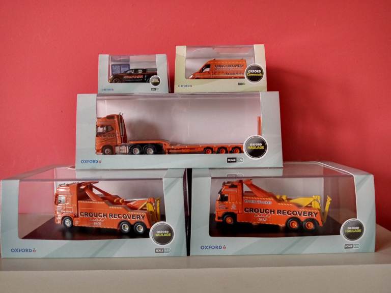 1/76 scale Oxford diecast recovery trucks 