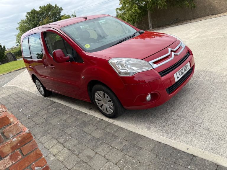 Citroen, BERLINGO MULTISPACE, MPV, 2011, Semi-Auto, 1560 (cc), 5 doors