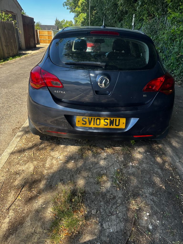 Vauxhall, ASTRA, Hatchback, 2010, Manual, 1598 (cc), 5 doors