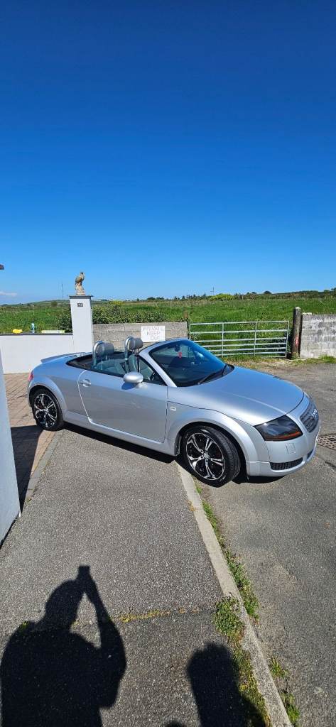 Audi tt 225 roadster only 44k