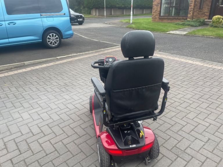 Pride colt deluxe 2 mobility scooter 