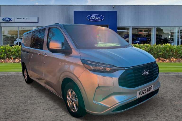 2025 Ford Transit Custom 320 Limited AUTO L2 LWB Double Cab In Van FWD 2.5 PHEV 232ps Low Roof Au...
