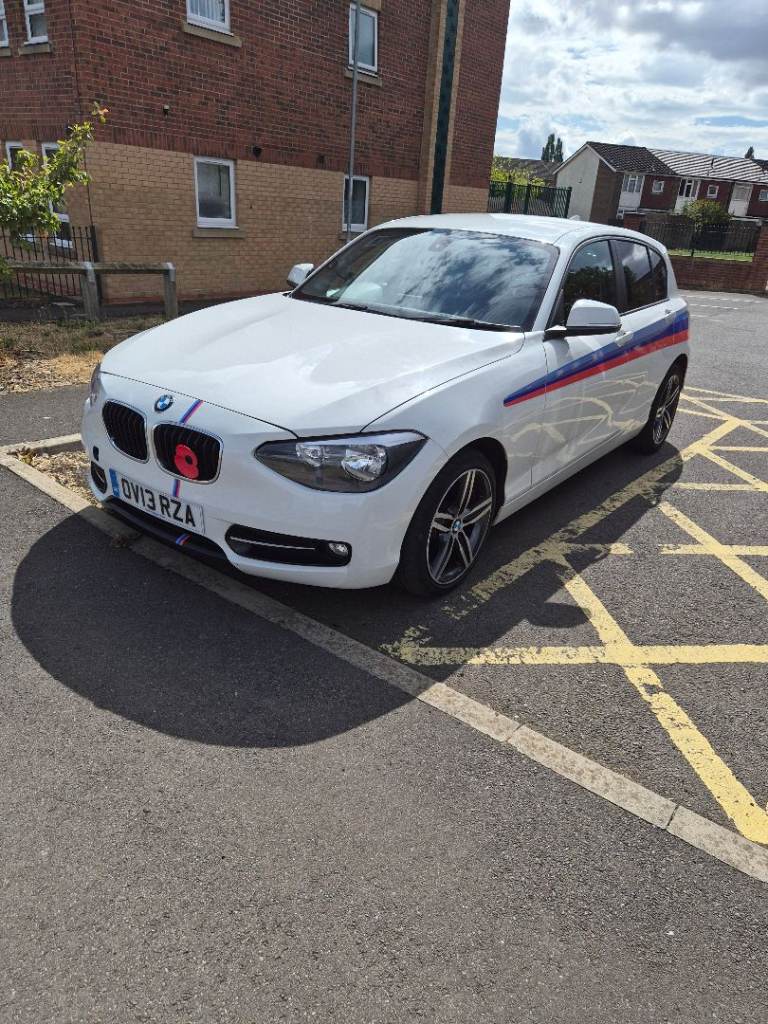 BMW, 1 SERIES, Hatchback, 2013, Manual, 1995 (cc), 5 doors