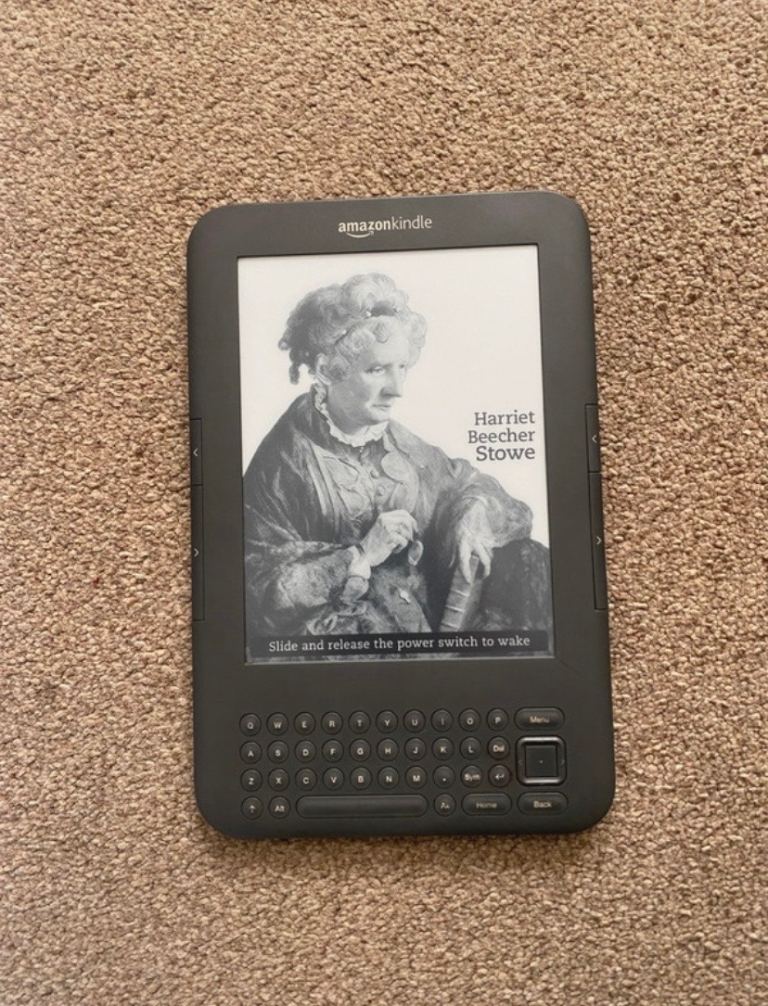 Amazon Kindle D00901 e-reader – Good Condition