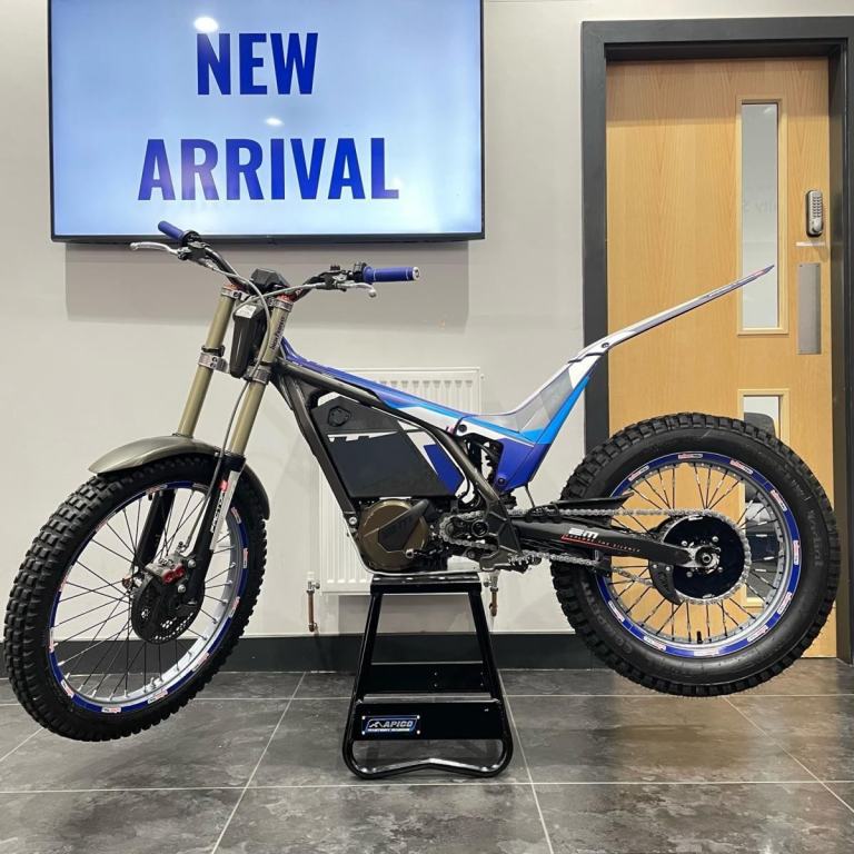 2025 EM EPURE FACTOR-e 2.5 kWh WORLDS FIRST ELECTRIC TRIALS BIKE WITH GEARBOX