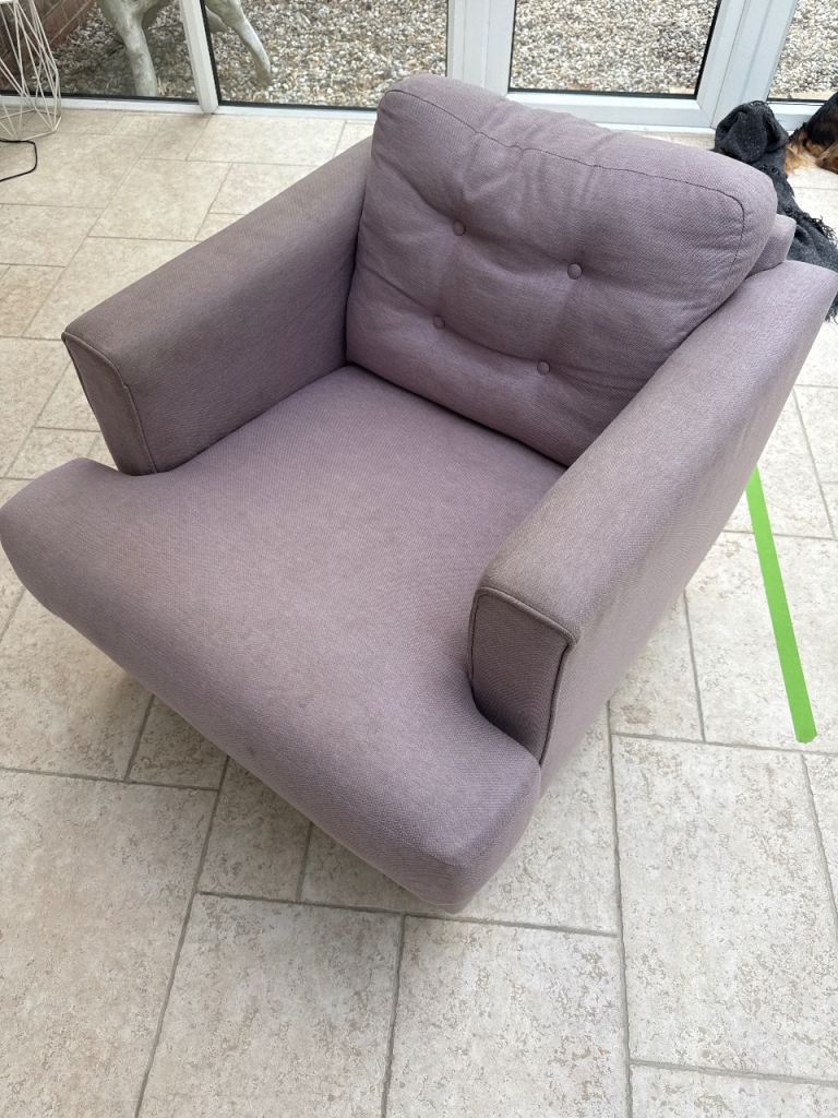 Pink arm chair 