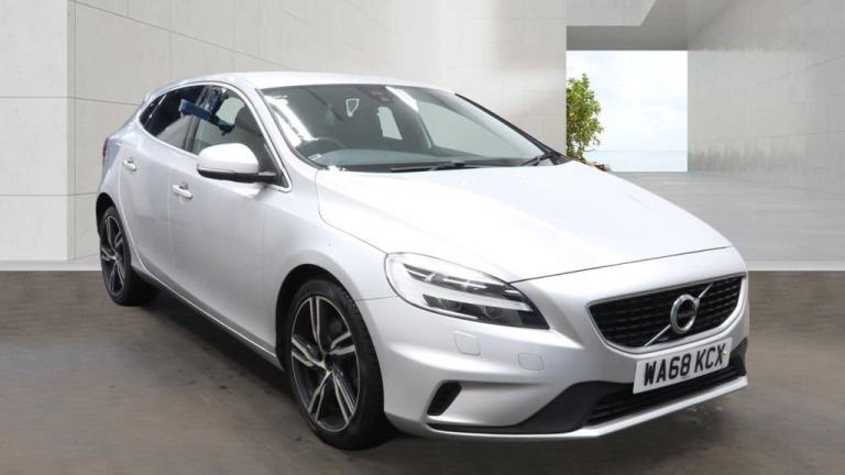 2018 Volvo V40 T3 [152] R DESIGN Pro 5dr Geartronic HATCHBACK PETROL Automatic