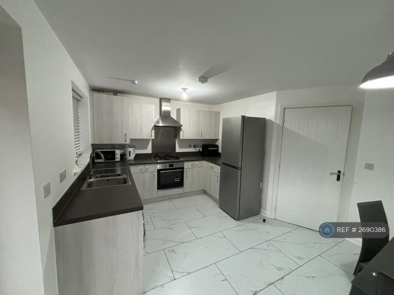 1 bedroom in Rothwell, Rothwell, Kettering, NN14 (#2690386)