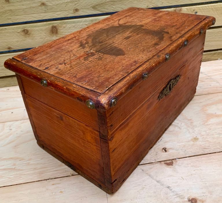 Small Antique Pine Hobby Craft Sewing Work Box Storage Trunk Chest 1900s