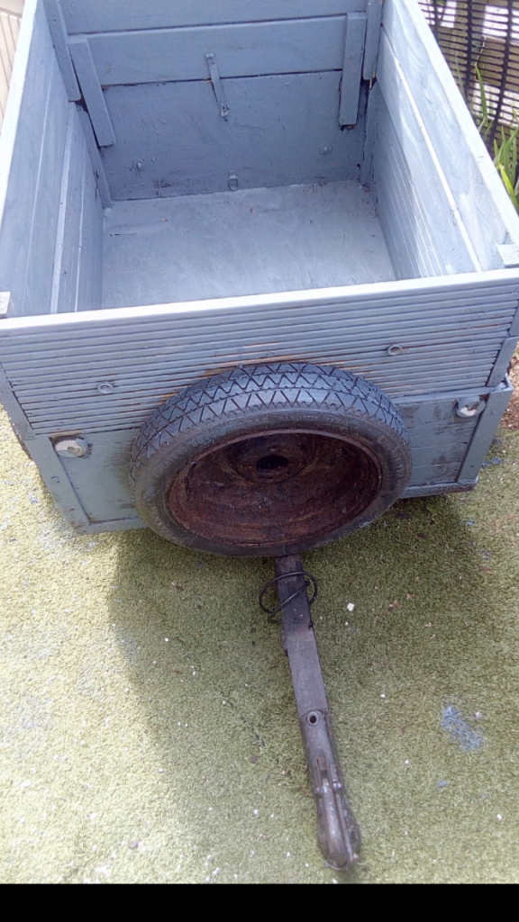 Small camping trailer, comes with 2 spare wheels, cover, and electrics board 