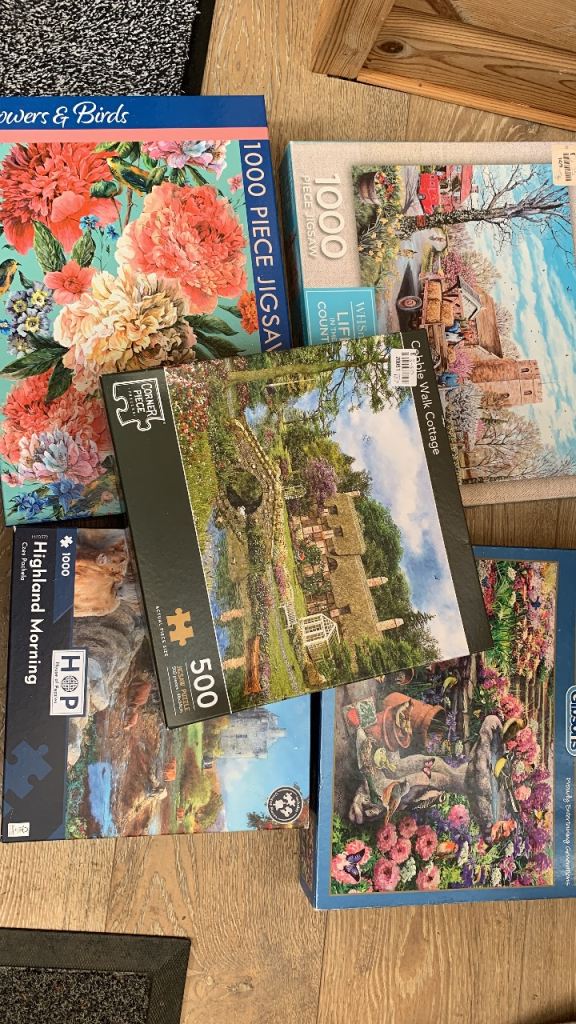 Selection of Jigsaw Puzzles – Various Piece Counts, As Good As New