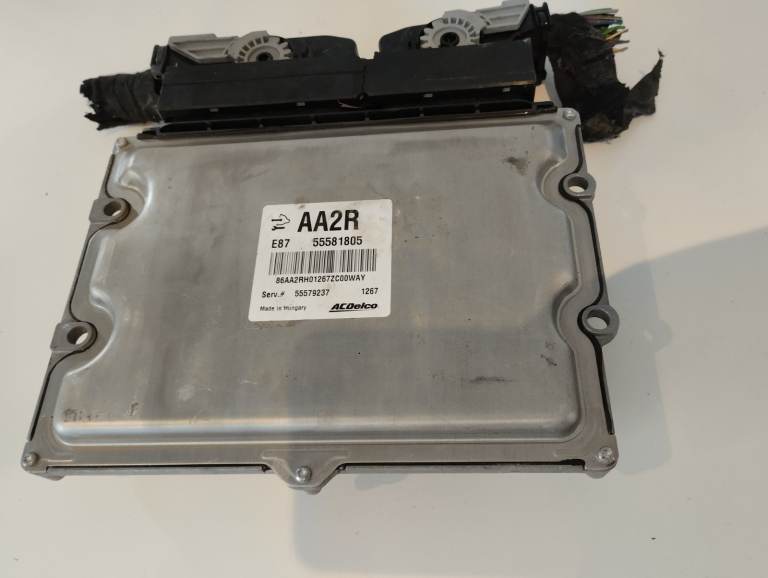 Vauxhall Meriva B 1.7 CDTi ECU Engine Control Unit 55581805