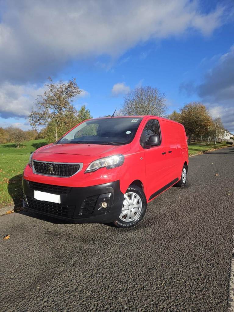 19/ reg Peugeot expert  hdi lwb fsh 1 owner sim vivaro trafic vito custom scudo dispatch ulez comp