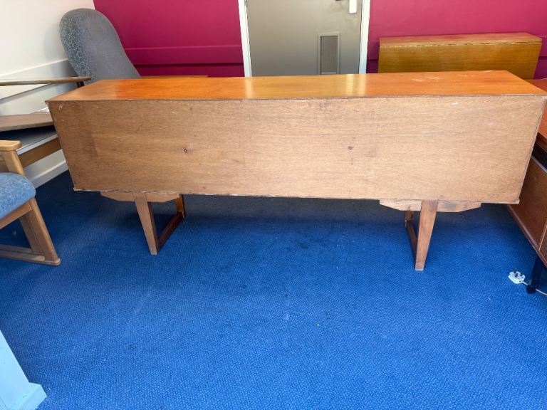 Good Condition Brown Wood Sideboard