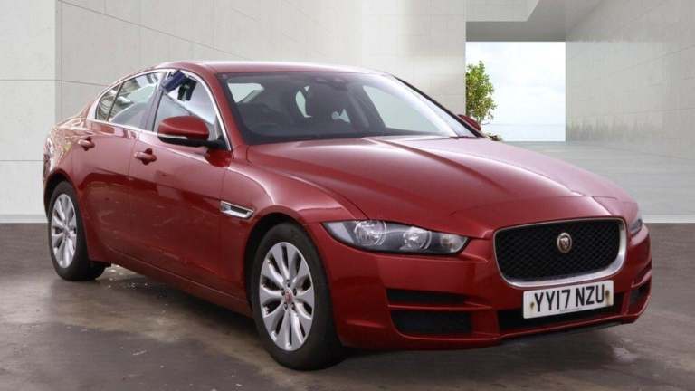 2017 Jaguar XE 2.0d Prestige Euro 6 (s/s) 4dr SALOON Diesel Manual