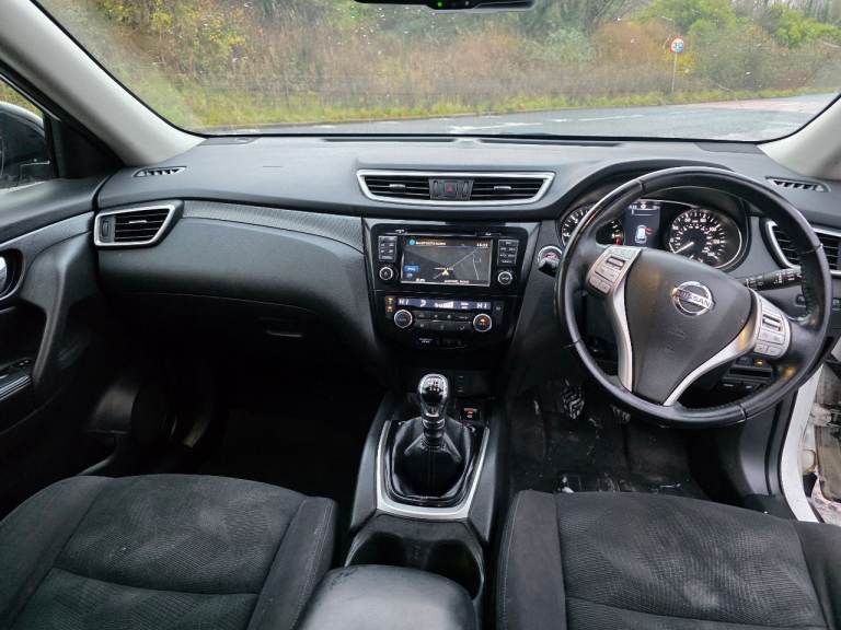 Nissan x-trail 7 seater full mot