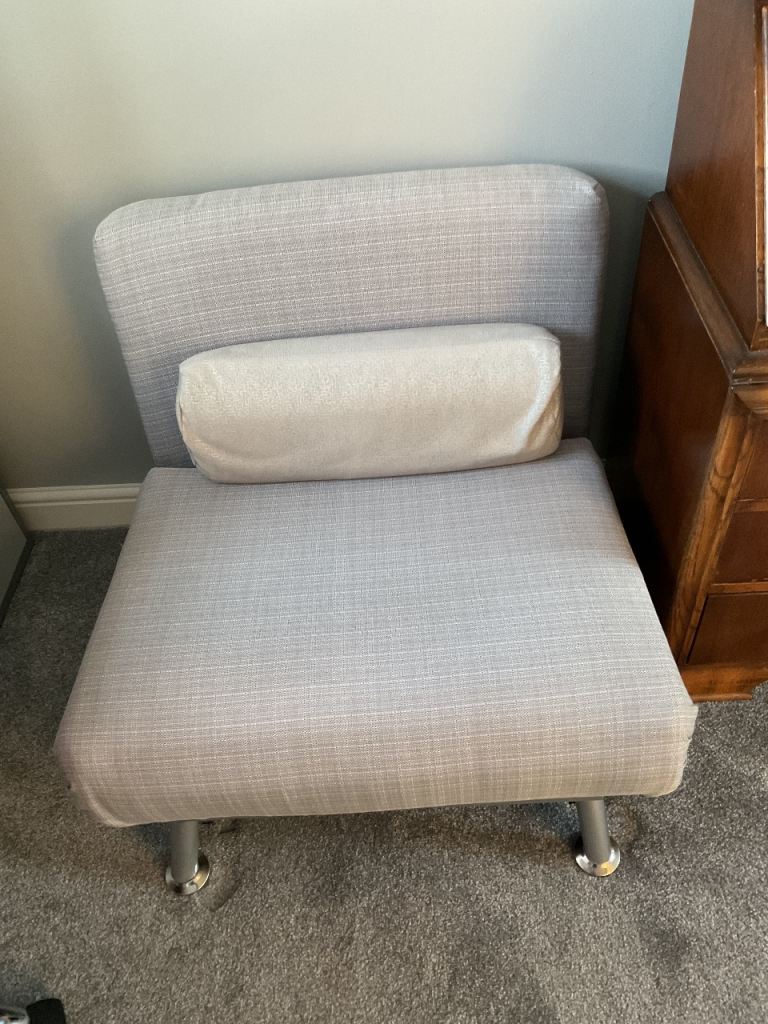 Single chair bed