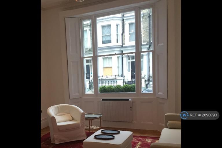 1 bedroom flat in Chelsea, London, SW10 (1 bed) (#2690793)