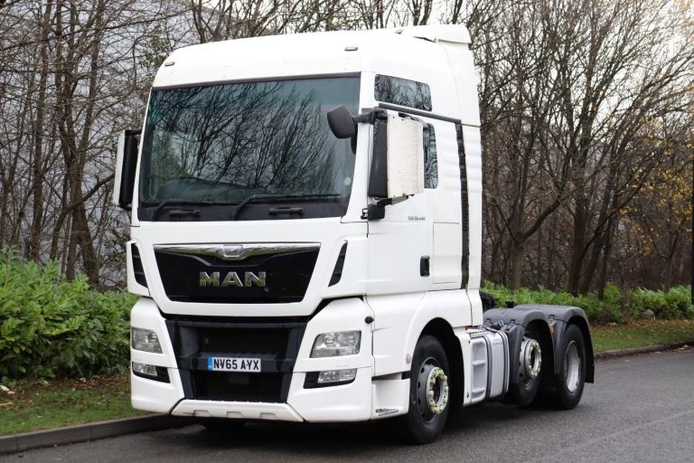 MAN TGX 26 440 XXL 6X2 MIDLIFT TRACTOR (2015)