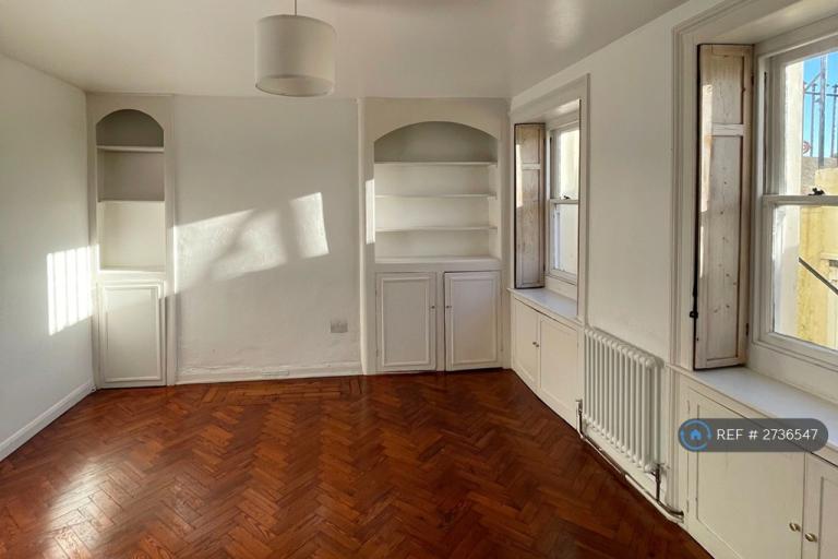 1 bedroom flat in Marine Parade, Brighton, BN2 (1 bed) (#2736547)