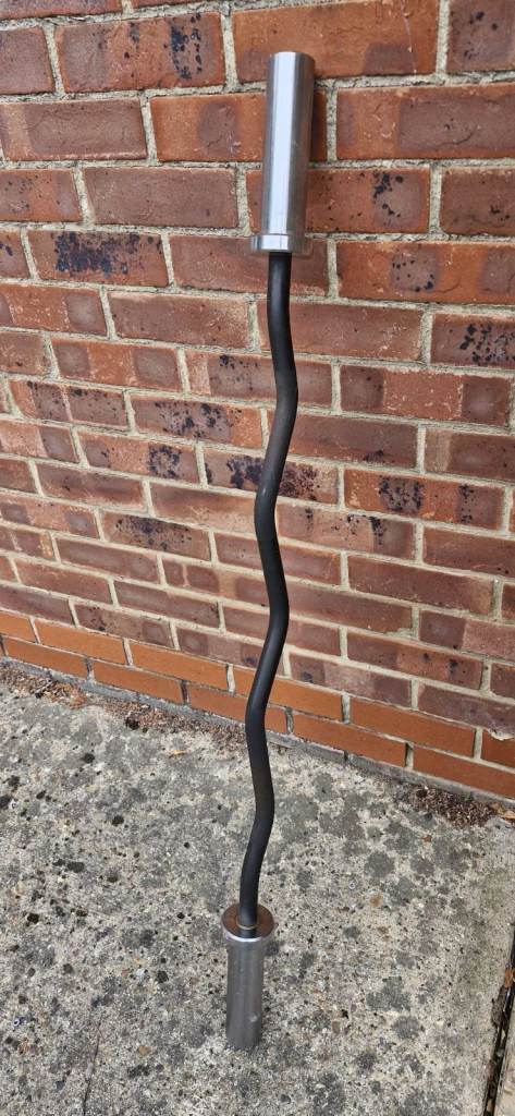 Olympic EZ Curl Weight Bar - Black and Chrome