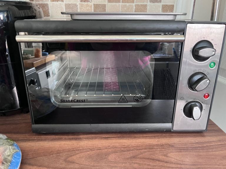 Mini oven worktop kitchen/caravan students Silvercrest mancave Used odd times ! Vgc