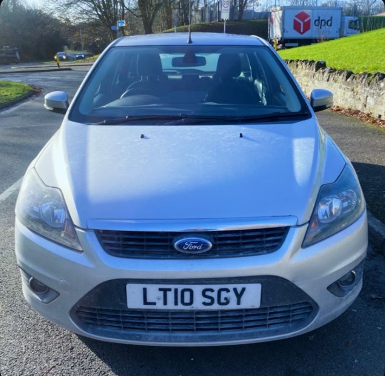 Ford, FOCUS, titanium Hatchback, 2010, Manual, 1560 (cc), 5 doors