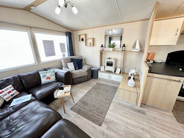 3 BEDROOM STARTER HOLIDAY HOME, FREE 2026 FEES, DYMCHURCH, NEW BEACH