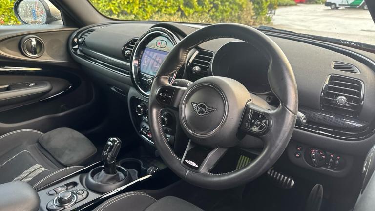 2022 MINI Clubman 1.5 Cooper Shadow Edition 6dr Auto ESTATE PETROL Automatic