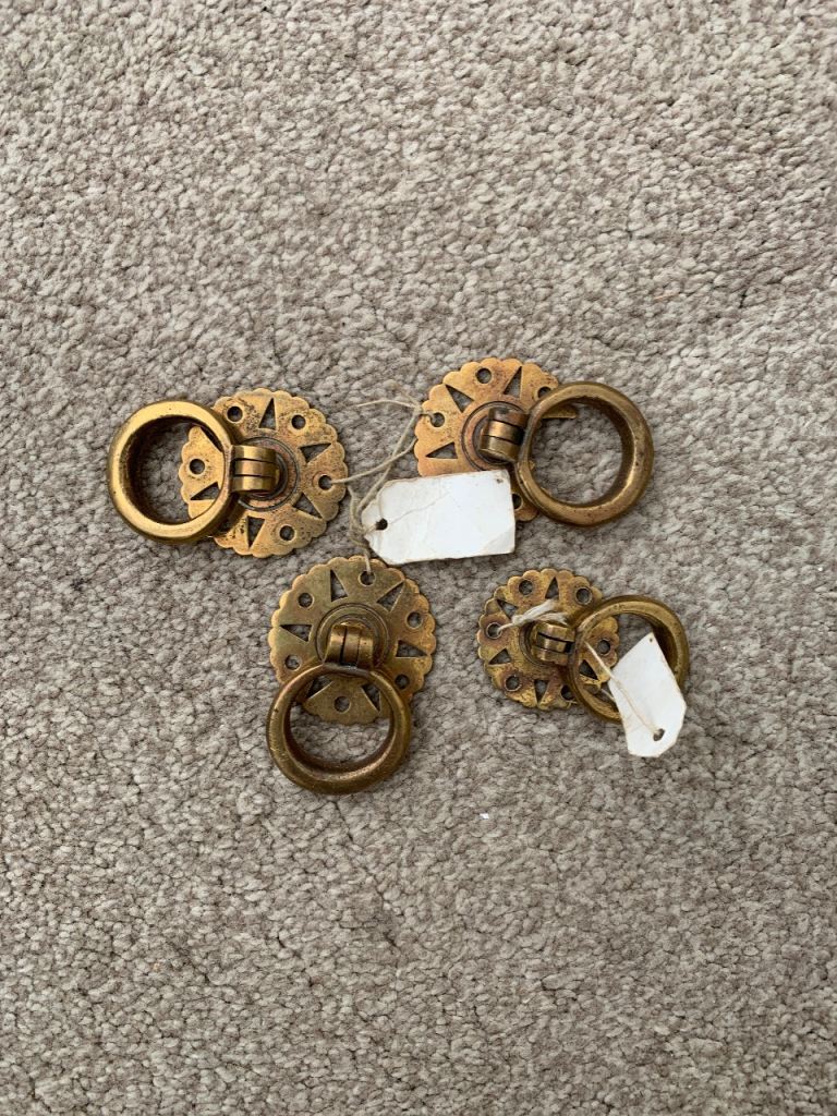 Set of 4 brass Metal Drawer Pulls / Cabinet Handles
