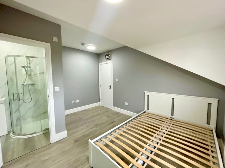 Rent Studio - close to Norwood Junction station