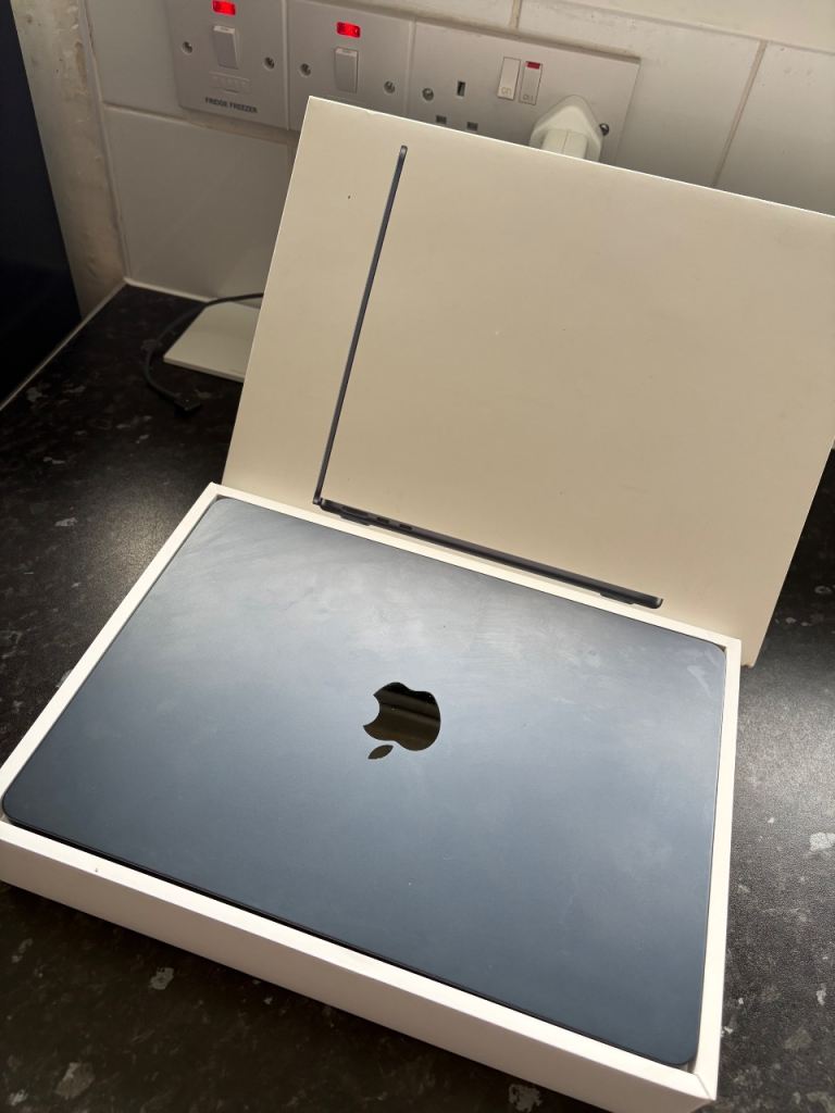 apple macbook air m4 2025 