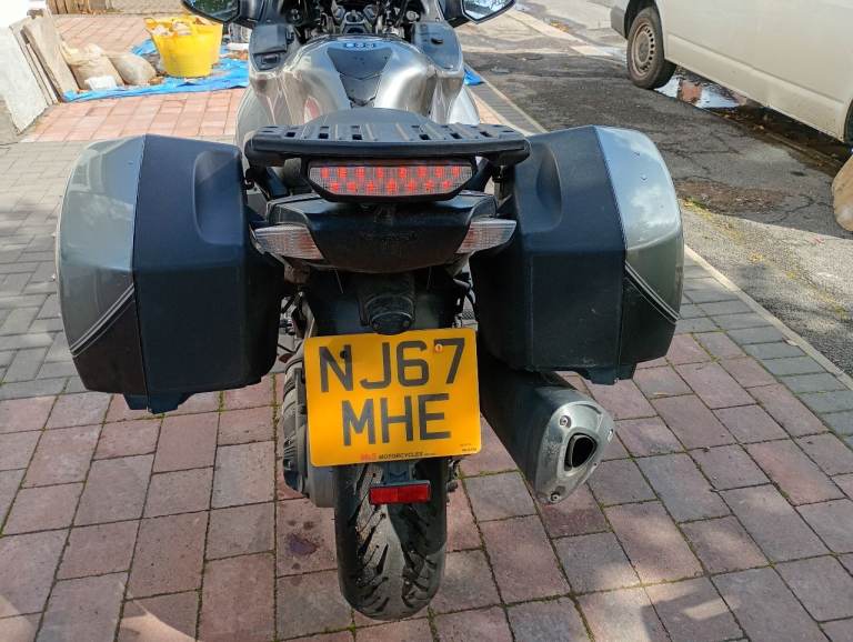 Kawasaki GTR 1400